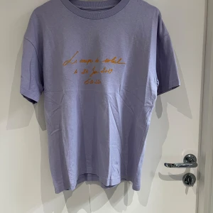 Jaquemus T shirt - Jaquemus T shirt i mycket bra skick! 