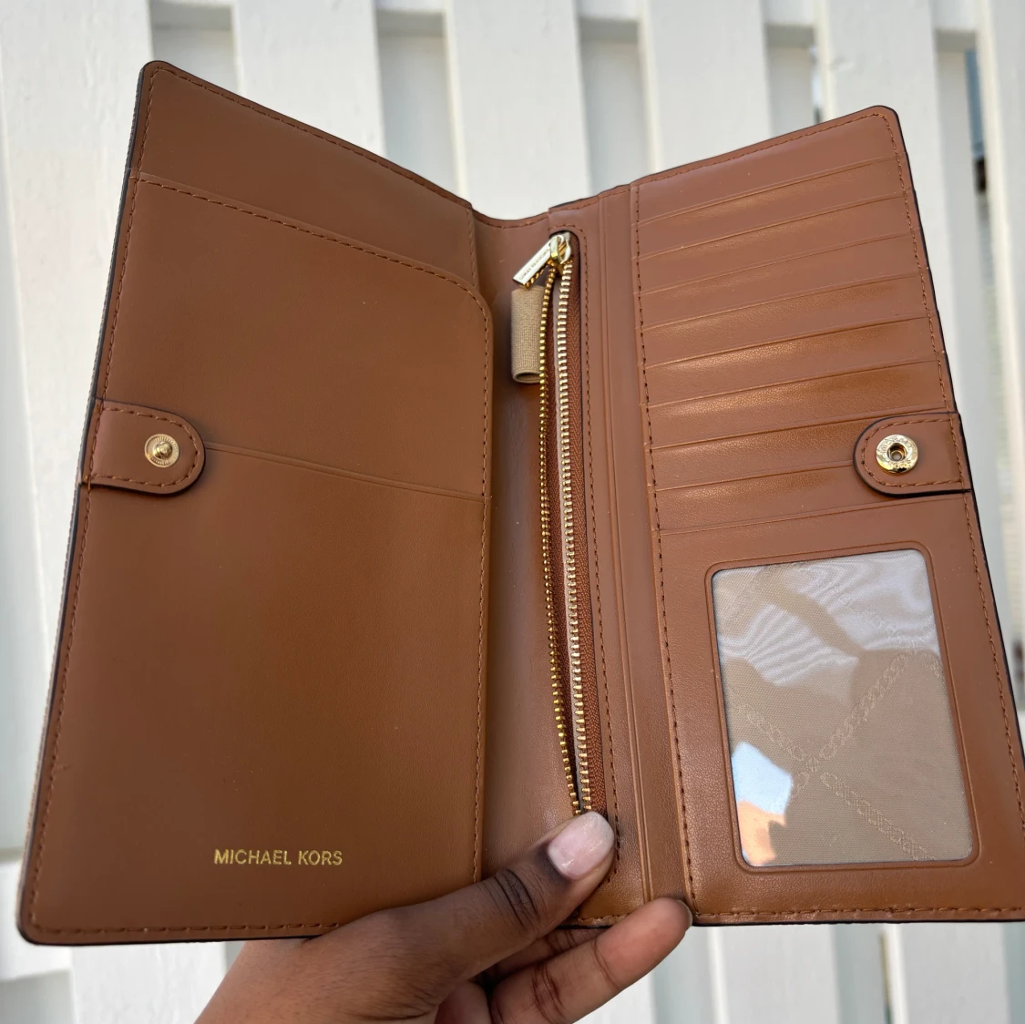 Micheal Kors reseplånbok - 90