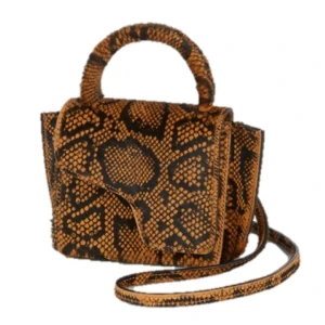 ATP Atelier väska - Superfin ATP atelier väska. Ganska bra skick, ni ser defekter på bilderna. Nypris är 4500kr❤️