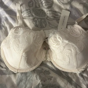 Bh - Väldigt fin är bara provad 