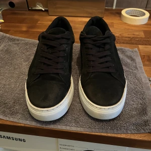 Vagabond svarta - Strl 39 passar 40, nypris 1500 Mitt pris 800 Skick 8,5/10 Inget OG medföljer  Hör av er vid frågor😊