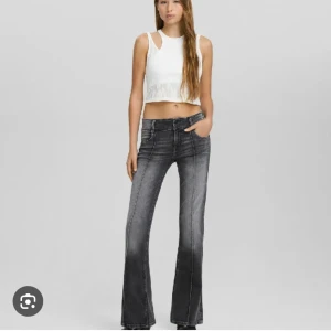 Low waist jeans  - Lågmidjade jeans från bershka💓