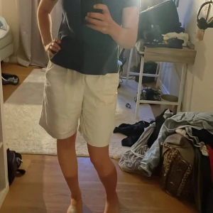 Vita shorts - Mkt bra skick