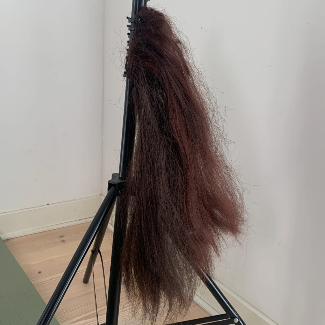 1 peice ponytail brown wig - 90