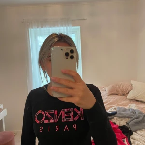 Kenzo tröja  - Säljer min fina kenzo tröja som är använd ett fåtal gånger 