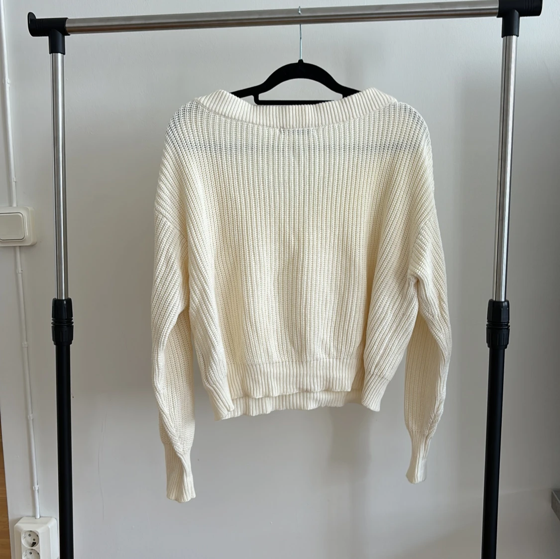 Ginatricot stickadtröja - 90