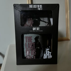 TLOU giftset - POSTAR EJ, BARA UPPHÄMTNING I LINKÖPING,MOTALA, MJÖLBY, SKÄNNINGE, VIKINGSTAD ELLER MANNTORP! Inget är användt ovh lådan är någolunda damaged