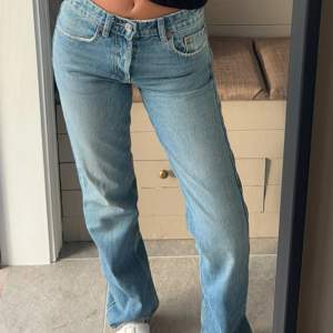 Jeans från zara stl 34