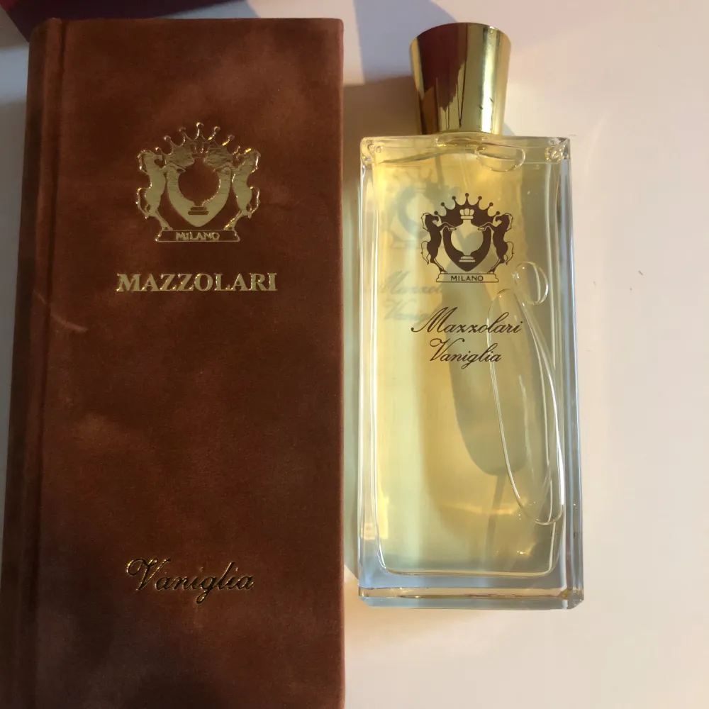 Oanvänd Vaniglia mazzolari 100ml EDP  Nish parfym . Accessoarer.