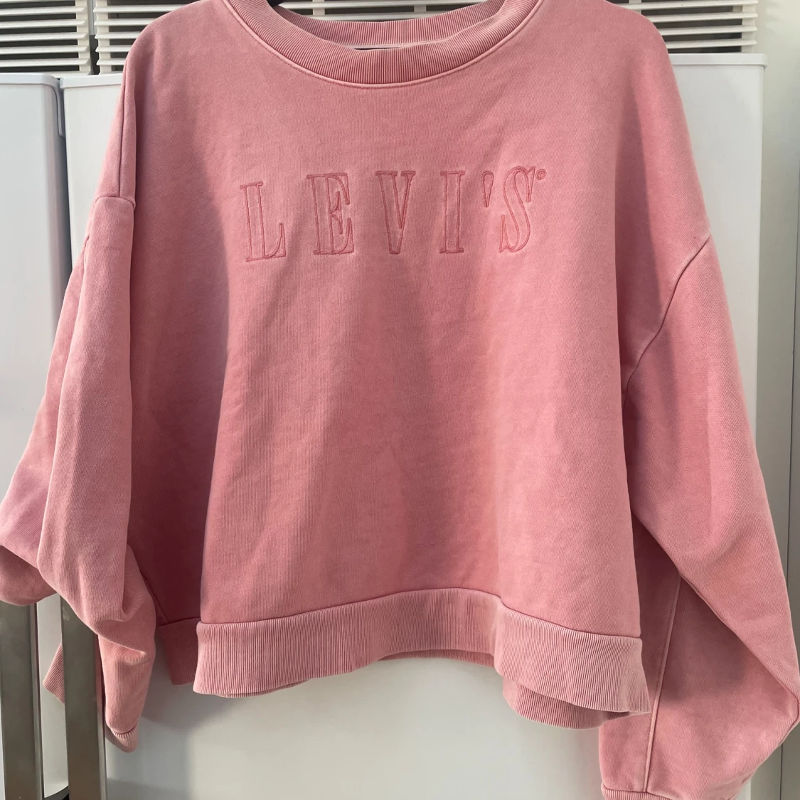 Levis sweatshirts 