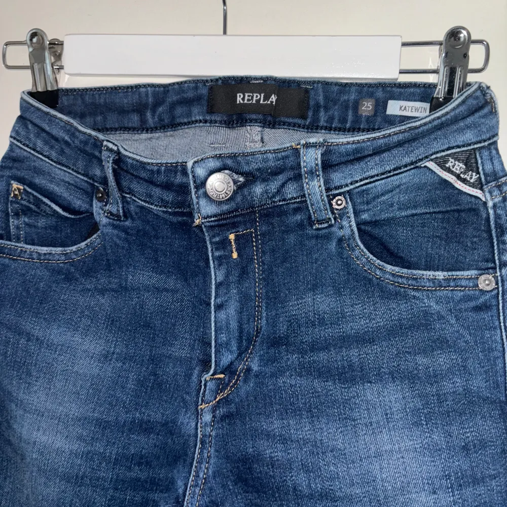 Skinny jeans W25 L30. Jeans & Byxor.