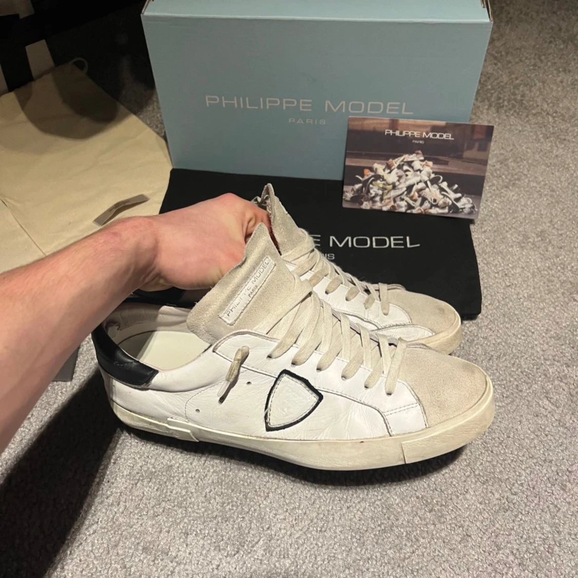 Philippe model  - 90