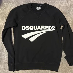 Dsq långärmad tröja storlek S svart  - DSQ man Storlek S svart 