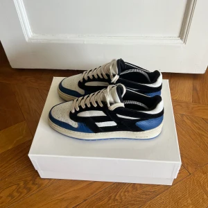 Represent sneakers - Represent reptors low i str EU41