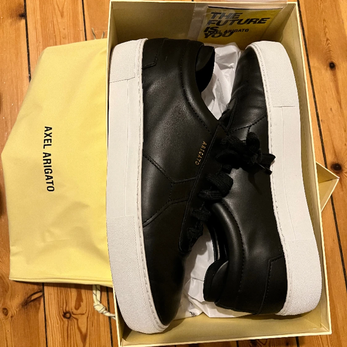 Axel Arigato Platform Sneaker - 90