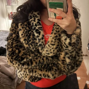 pälsjacka  - ompublicering!