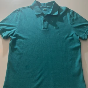 Cp compny pike  - Fin cp company piké köpt i sommar men använd endast en gång 