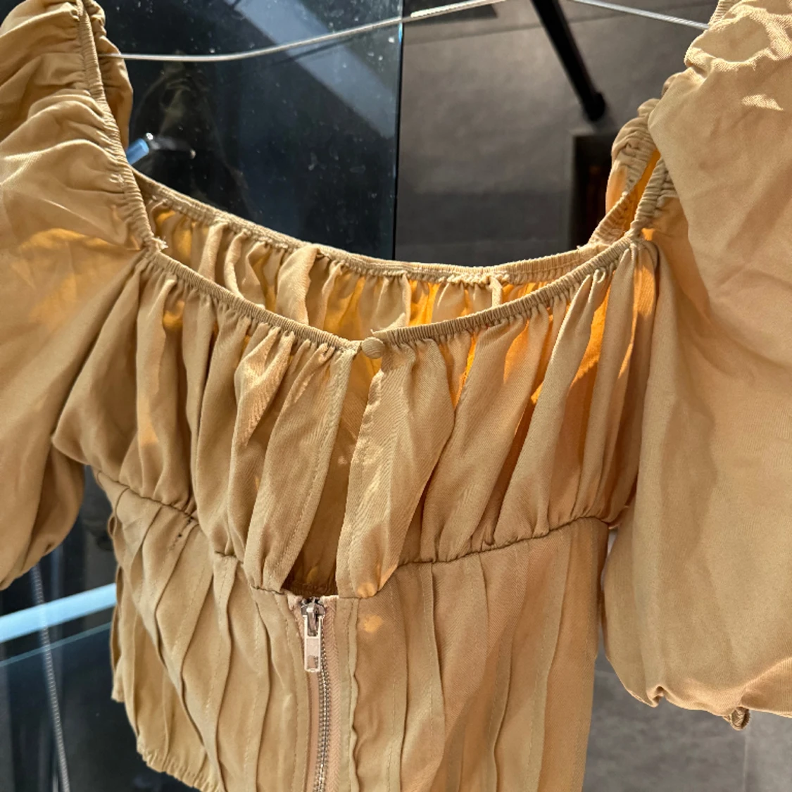 Off shoulder blus - 90