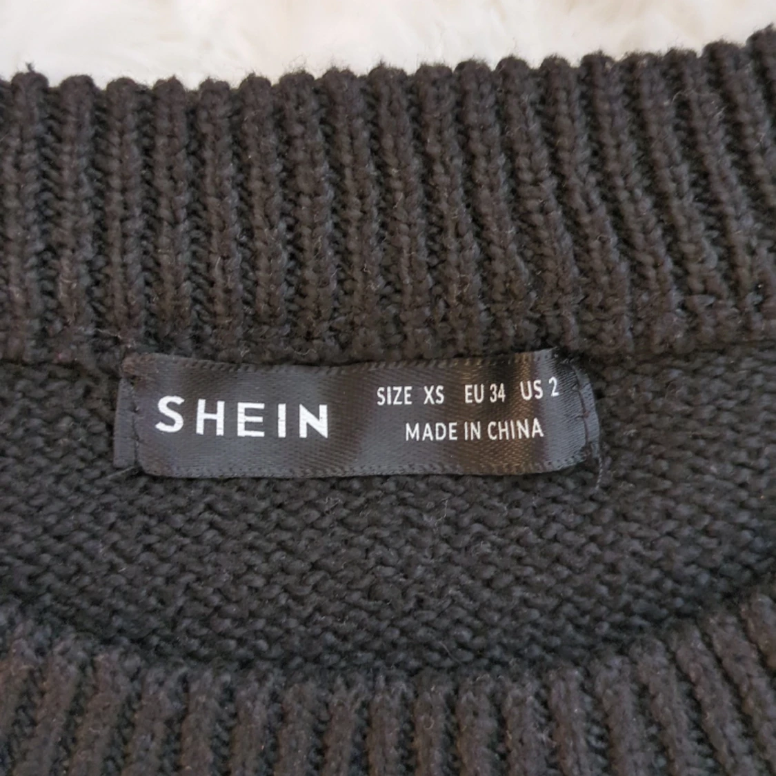 Svart långärmad stjärn tröja - 91