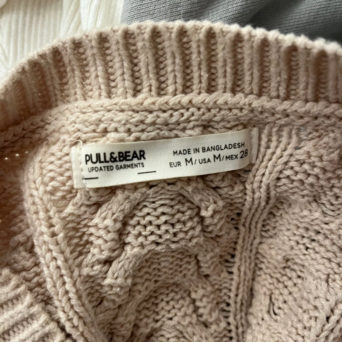 Stickad tröja - 91