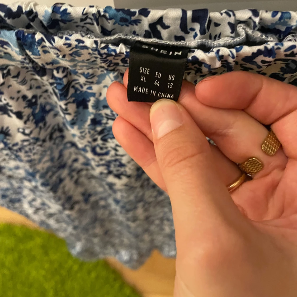 Midi kjol blå/vit - 92