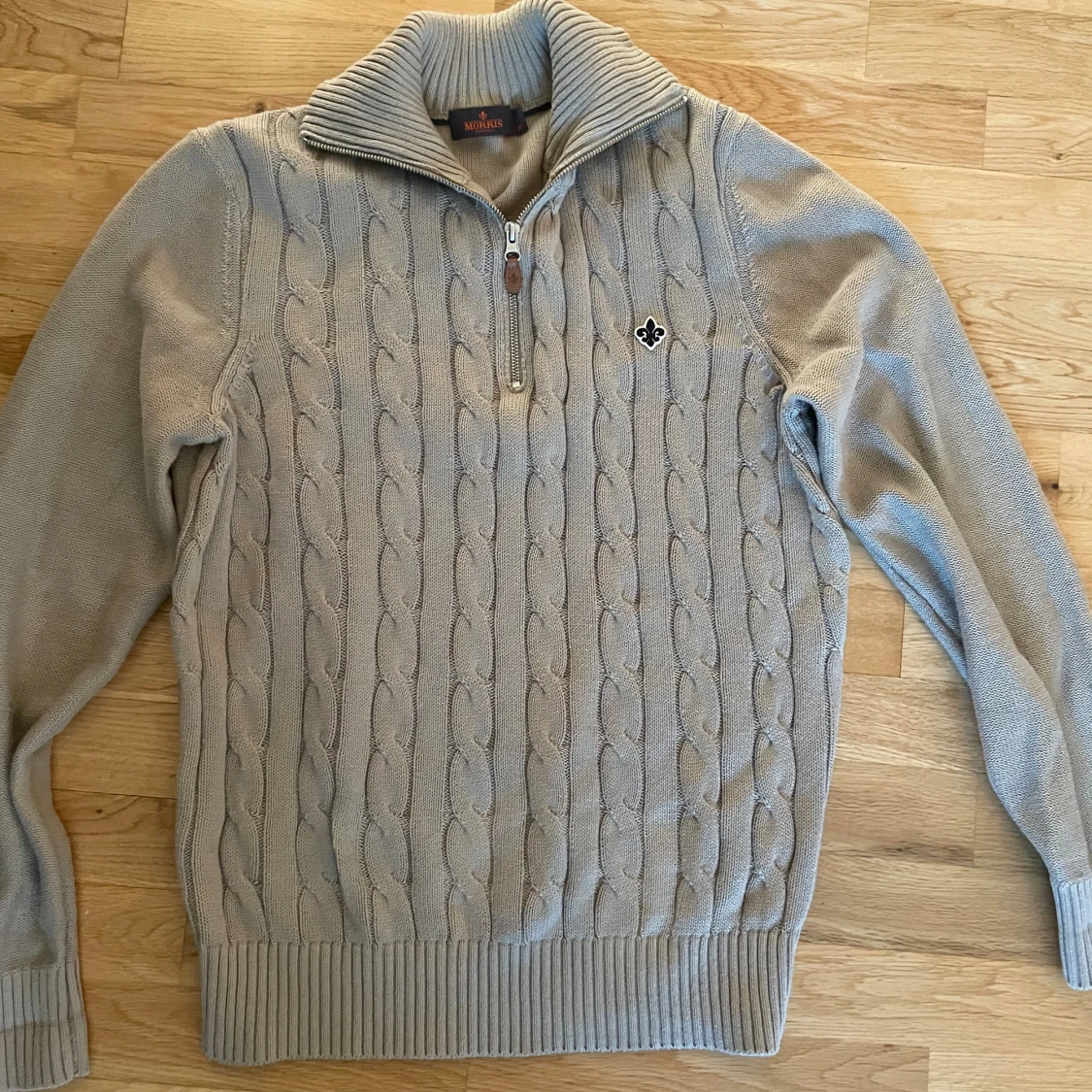 Morris Tröja - 1