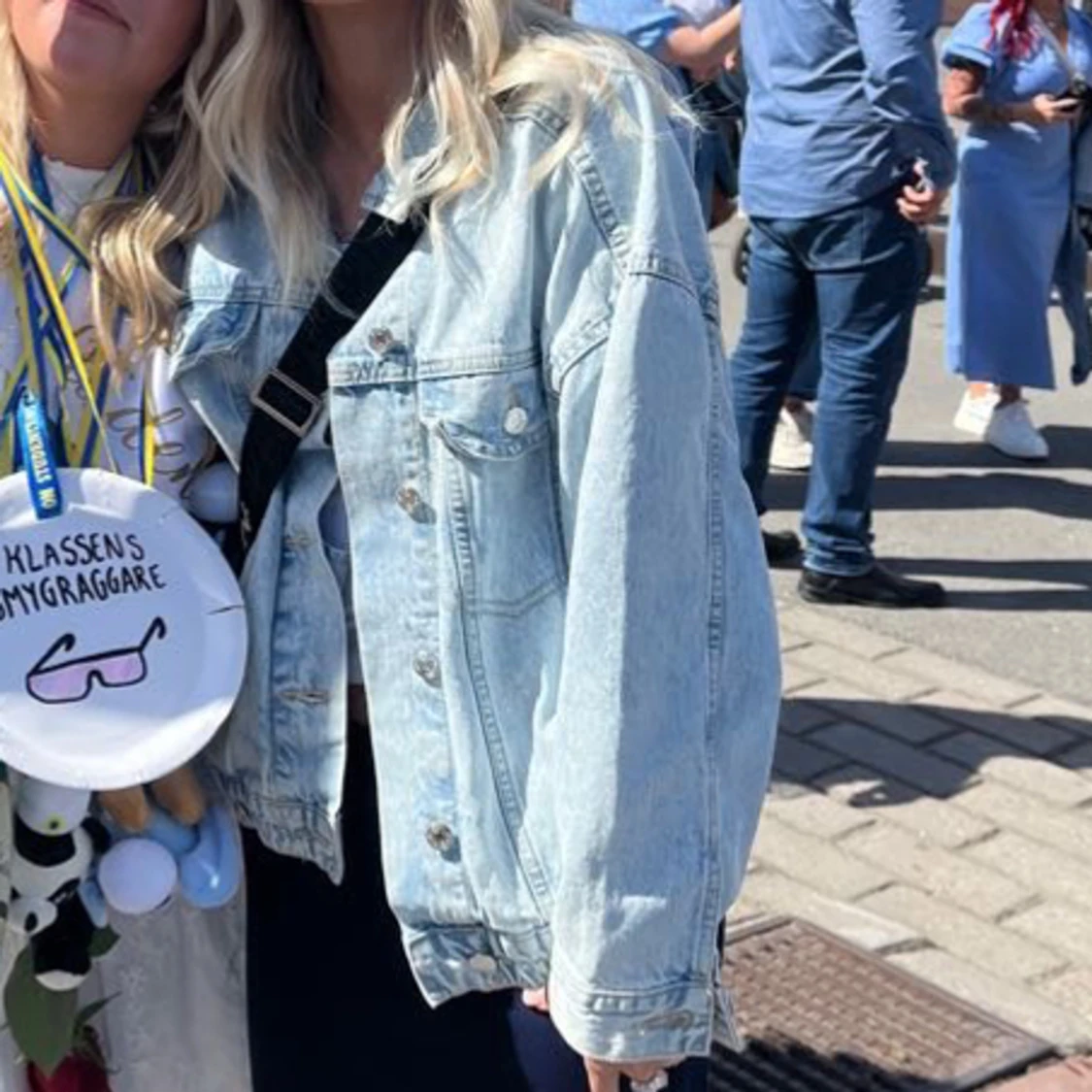 Jeansjacka från Gina  - 1