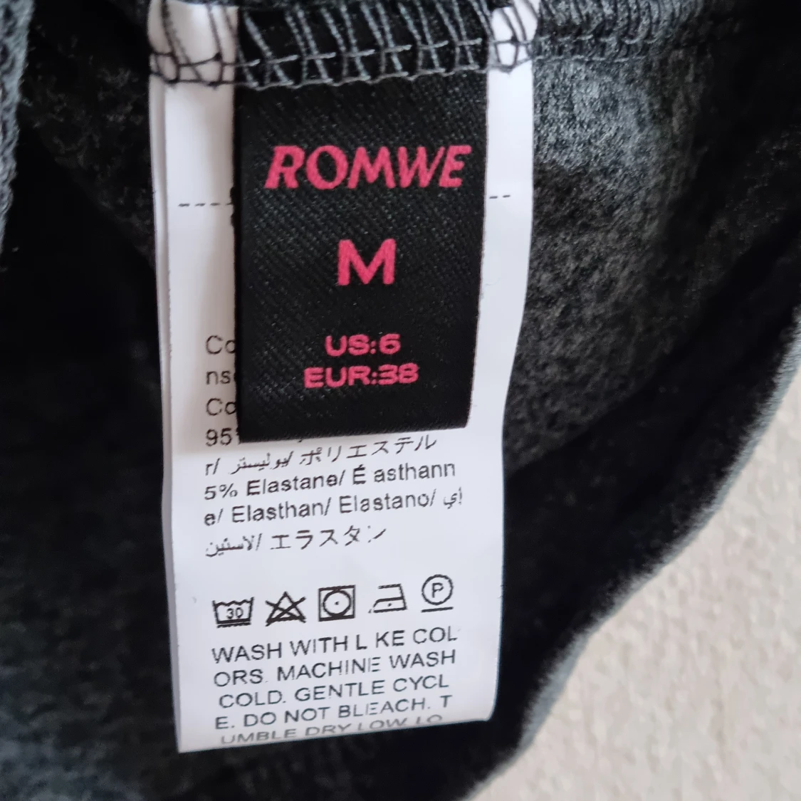 Grått linne med stjärna, Strl: M - 93