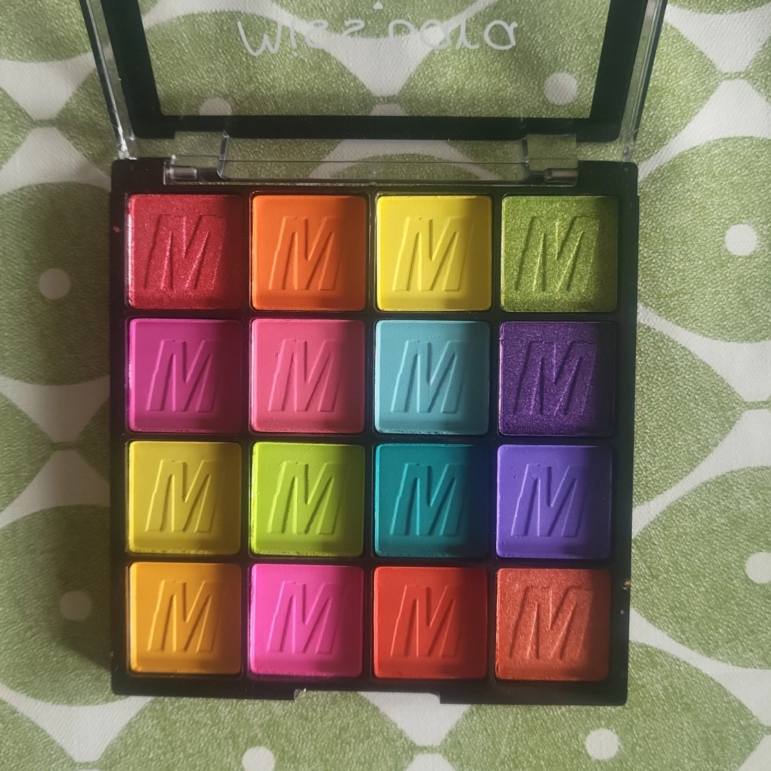 Miss lara professinal makeup palette