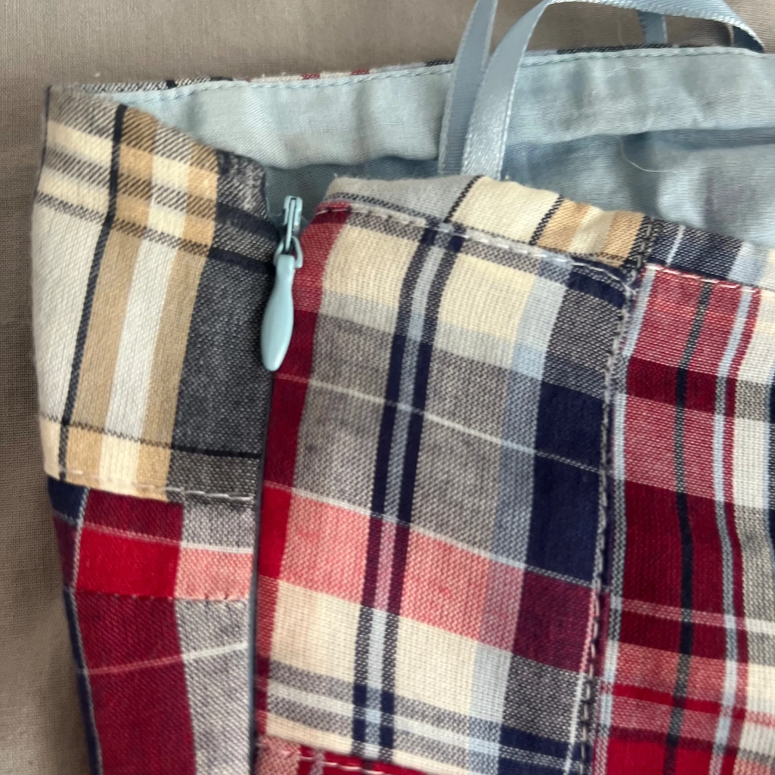 Fin rutig klänning  - 93