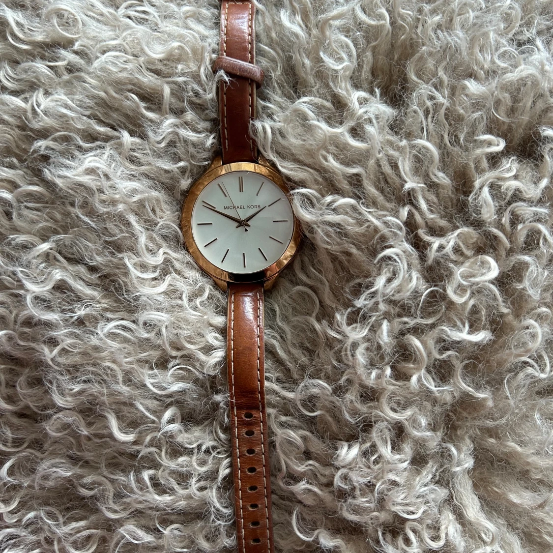 Michael kors klocka  - 90