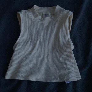 Gult linne - Väldigt litet, bra kvalite 