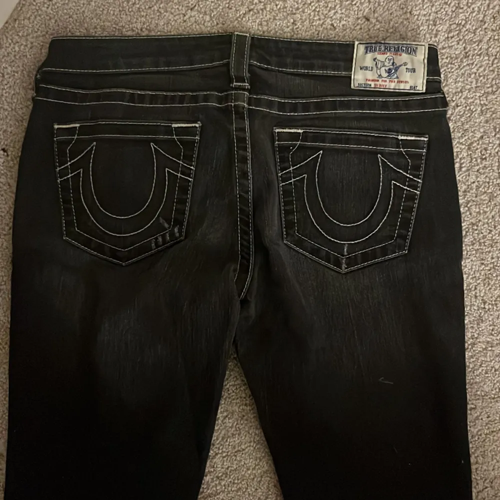 INTRESSEKOLL. jätte snygga true religion jeans, köpta bara för nån vecka sedan. . Jeans & Byxor.