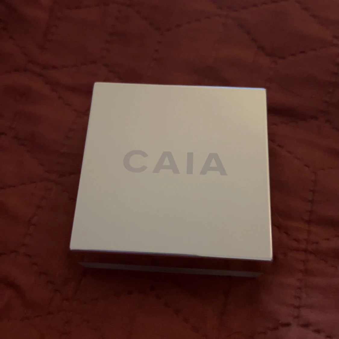 Caia setting powder 