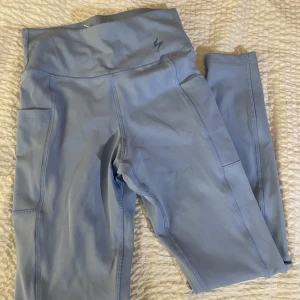 Fuze träningstights - Oanvända pga av att storleken inte riktigt passade, skriv för frågor 🎀