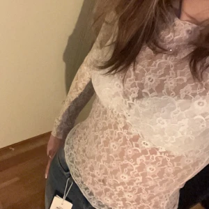 Spetströja - Aldrig använd, säljer då jag inte kommer använda den