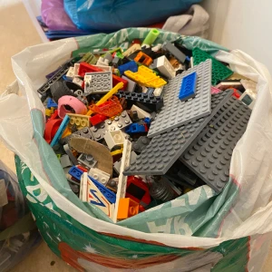 Lego blandning olika sorters  - Alla tre påse nästan lego vägar 50 kilo  