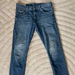 Jeans från H&M  32/32