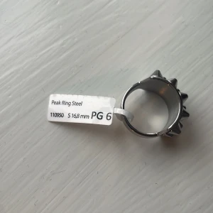 Edblad ring peek steel  - Storleken är 16,8 mm. Aldrig använt bara testat då den var förliten. Frakten ingår i priset