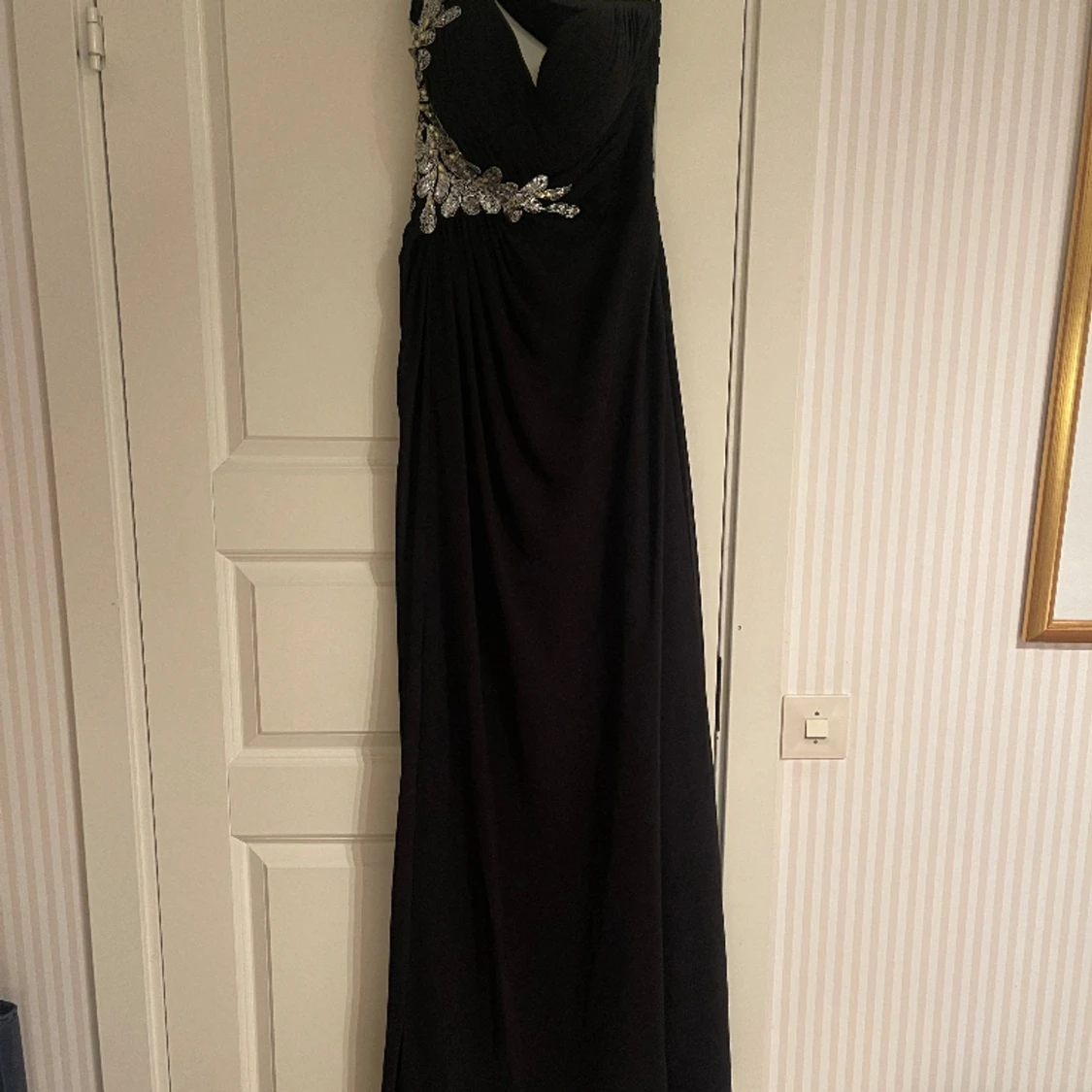 Balklänning med öppenrygg  - 90