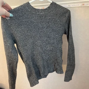 Långärmad topp - Typ aldrig använd Fåtal gånger