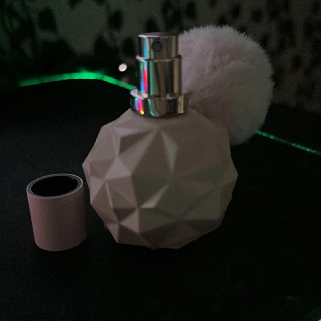 Ariana grande sweet like candy  - 90