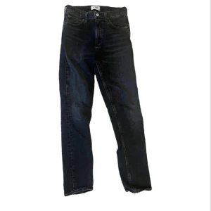 Agolde jeans Mia 25 - Agolde jeans i modellen Mia, storlek 25.