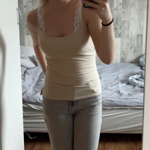 Linne - (Tryck inte på köp nu direkt) kolla gärna min profil❤️