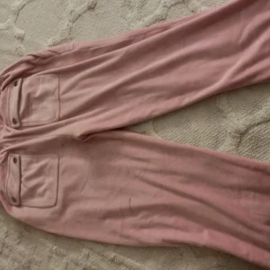 Juicy couture byxor - Storlek 14/15 år så skulle säga xs/s