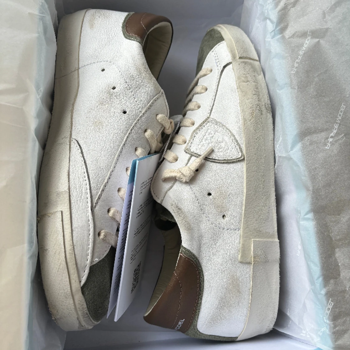 Philippe model  - 90