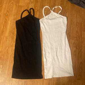 Två stycken basic klänningar 