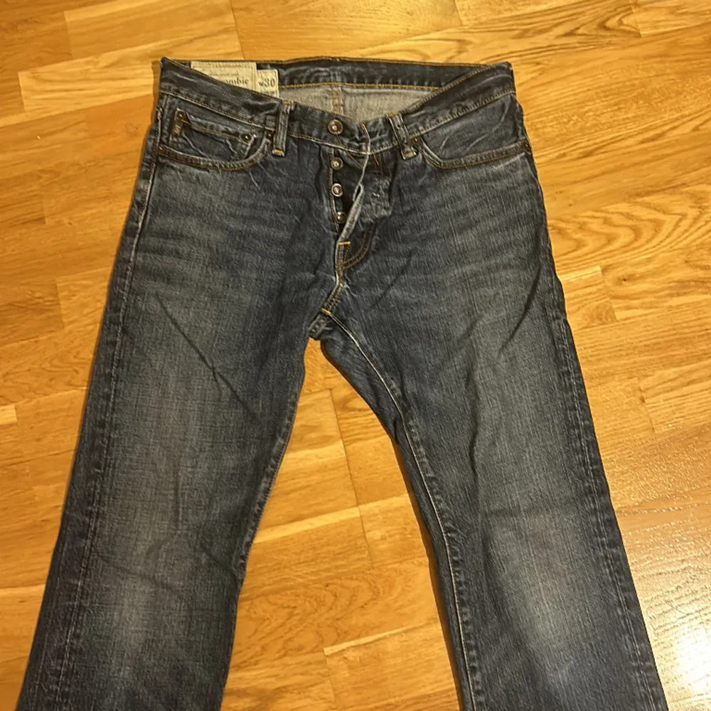 Abercrombie & Fitch Jeans Skick 8/10 Storlek 30/32 Pris 180kr. Jeans & Byxor.