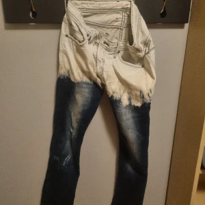 Jeans - Använd ett par enstaka tillfällen