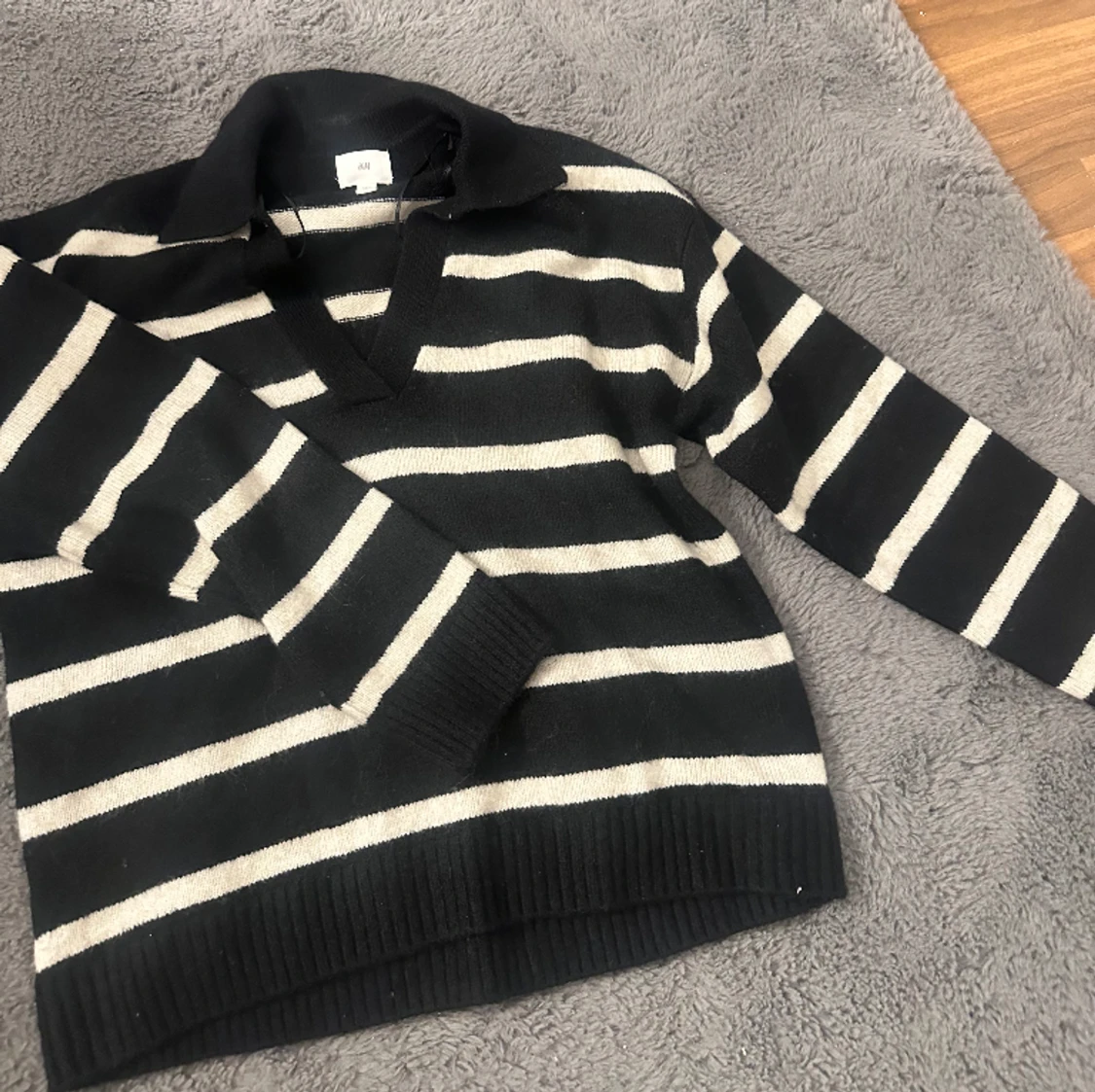 Randig stickad tröja - 91